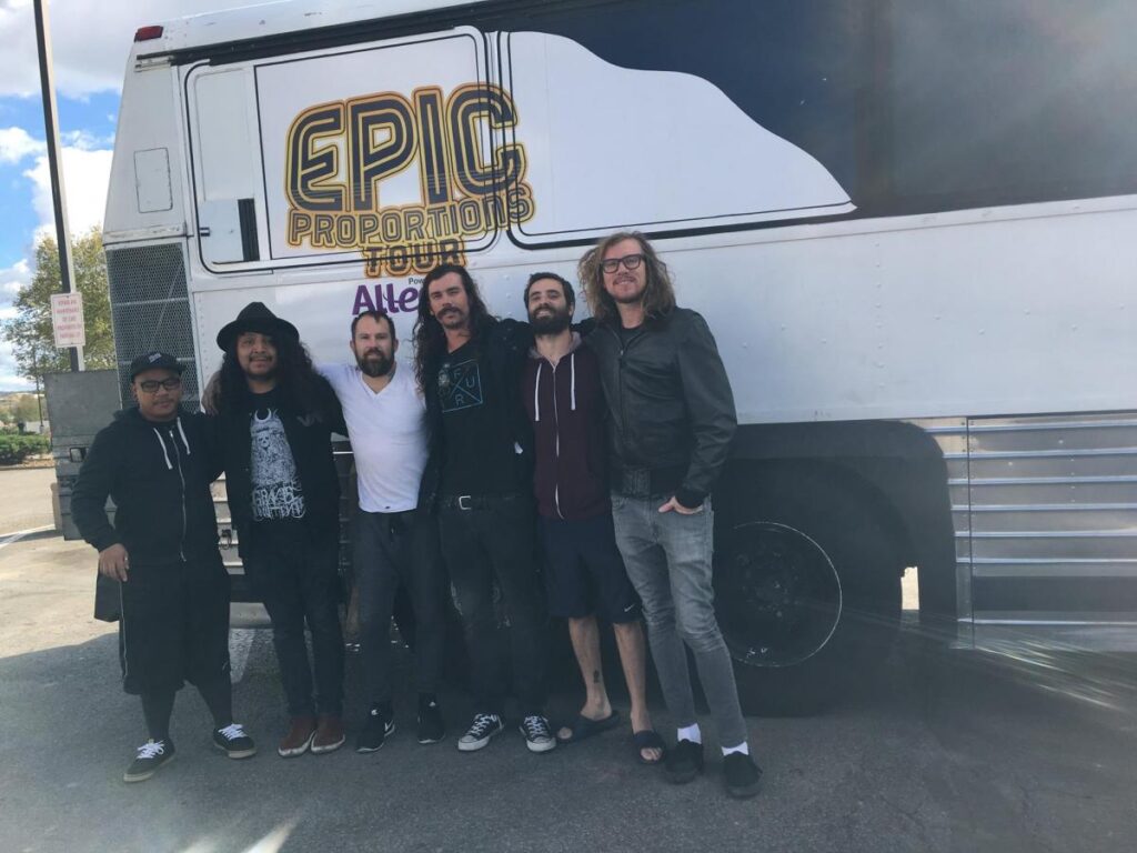 16992293_1773112506047938_4350489351468411320_o-1